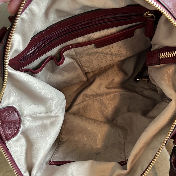 Michael Kors maroon satchel with crossbody strap - Picture 5 of 14